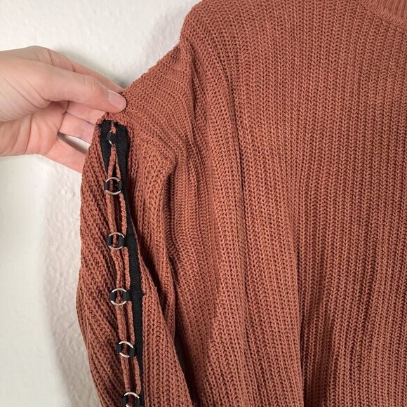 Gilded Intent Drop Shoulder Knit Sweater Rust Brown Sleeve Detail Size Small - Picture 5 of 7